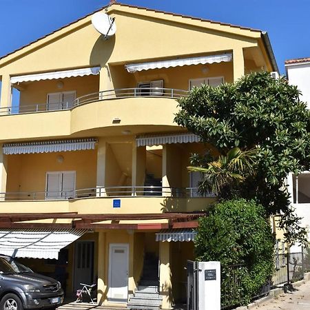 Villa Franco ซาดาร์ ภายนอก รูปภาพ